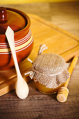 포토 JPG 해외이미지 모양 라이프스타일 꽃 음식 조각 백그라운드 컨셉 꽃무늬 패턴 오렌지 자연 디저트 프레임 세포 건강 사람없음 목재 약 갈색 노란색 흰색 신선 액체 황금 달콤 설탕 가득함 오브젝트 유기농 육각형 꿀 벌집 내추럴 밀랍 어려움 왁스 폴리곤 해외202004 해외포토 도형 나무 식물 웰빙 컬러 무늬 과일 재료 의학 생활 맛 생태계 파일형식 이미지허브