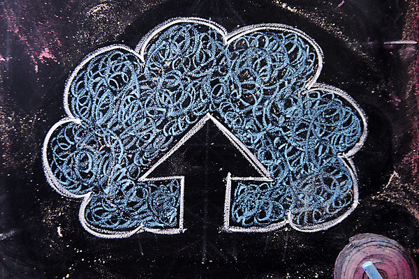 포토 JPG 해외이미지 구름 아이콘 디자인 백그라운드 인터넷 통신 화살 사람없음 그래픽 컴퓨터 자료 웹 정보 연결 심볼 사인 수납 네비게이션 다운로드 업로드 해외202004 해외포토 자연요소 전자제품 파일형식 이미지허브