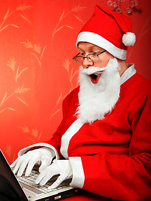 포토 JPG 해외이미지 백인 1 할아버지 행복 안경 얼굴 백그라운드 크리스마스 유리 휴가 새로움 수염 털 실내 관리 종류 한명 사람 앉기 내부 빨간색 노트북 컴퓨터 산타클로스 공책 놀람 기쁨 코트 키보드 잡기 오픈 입 아빠 성자 휴대용 연도 콧수염 호기심 충격 타입 노엘 옛날 클라우스 해외202004 손모아장갑 해외포토 서양인 잡화 기념일 노년 남자 감정 종교 컬러 장갑 컨셉 가족 모션 재질 문구용품 표정 신체부위 전자제품 외투 오브젝트 파일형식 이미지허브