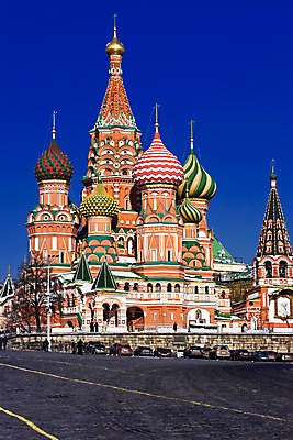 포토 JPG 해외이미지 전통 디자인 유럽 기독교 종교 문화 여행 백그라운드 십자가 겨울 건축양식 하늘 벽돌 사람없음 건물 빨간색 파란색 컬러풀 성당 교회 도시 센터 역사 황금 성자 심볼 묘사 박물관 정사각형 러시아 바질 천연기념물 러시아인 모스크바 옛날 크렘린궁전 해외202004 해외포토 도형 서양인 건축물 계절 건축 나라 컬러 종교건축 궁전 크렘린 파일형식 이미지허브