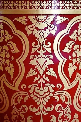 포토 JPG 해외이미지 전통 아시아 문화 잎 패턴 불교 태국 미술 사람없음 장식 빨간색 갈색 골동품 깃발 기둥 황금 고급 심볼 묘사 그림 강렬 옛날 핸드메이드 해외202004 해외포토 식물 건축 나라 종교 컬러 컨셉 무늬 문화예술 파일형식 이미지허브