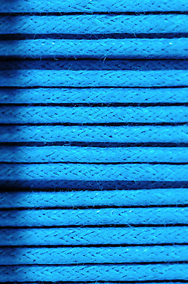 포토 JPG 해외이미지 선 밧줄 줄 패턴 나선형 이야기 사람없음 흰색 직물 면 그물 뜨개질 실 코드 질감 매듭 롤 철사 실타래 튜브 섬유 노끈 내추럴 양모 고립 해외202004 해외포토 컬러 무늬 취미 파일형식 이미지허브