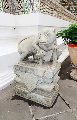 포토 JPG 해외이미지 동물 전통 손 응시 남자 아시아 종교 문화 얼굴 야생동물 조각 여행 잎 아프리카 거리 미술 사람 앉기 동양인 사람없음 야외 컬러풀 조각상 머리 평화 맑음 중국 회색 골동품 흰색 원숭이 사찰 역사 왕 인도인 오브젝트 싱글 귀 옛날 해외202004 해외포토 외국인 식물 시선 나라 컬러 컨셉 포유류 종교건축 모션 날씨 문화예술 인종 신체부위 조형물 파일형식 이미지허브