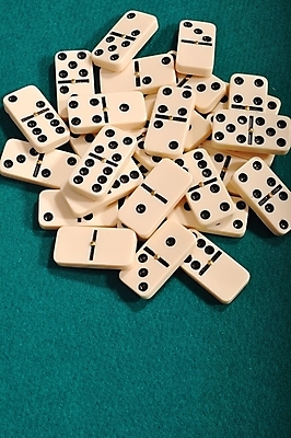 포토 JPG 해외이미지 사람없음 여러개 도미노 해외202004 해외포토 다수 파일형식 이미지허브