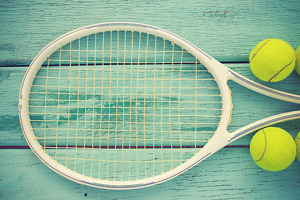 포토 JPG 해외이미지 라이프스타일 줄 모래 스포츠 공 놀이 표면 휴식 건강 경기 취미 사람없음 야외 가로 빨간색 세트 운동 경쟁 장비 테니스 게임 라켓 그룹 닫기 오브젝트 슛 점토 대회 유지 구성 법정 토너먼트 해외202004 해외포토 스포츠용품 컬러 컨셉 모션 생활 구기 파일형식 이미지허브