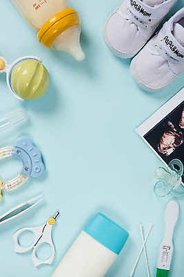 포토 JPG 스튜디오촬영 프레임 실내 사람없음 아기용품 젖병 노리개젖꼭지 아기신발 로션 딸랑이 면봉 손톱깎이 임신테스트기 초음파사진 국내포토 신발 내부 화장품 임신 미용용품 의료용품 오브젝트 파일형식