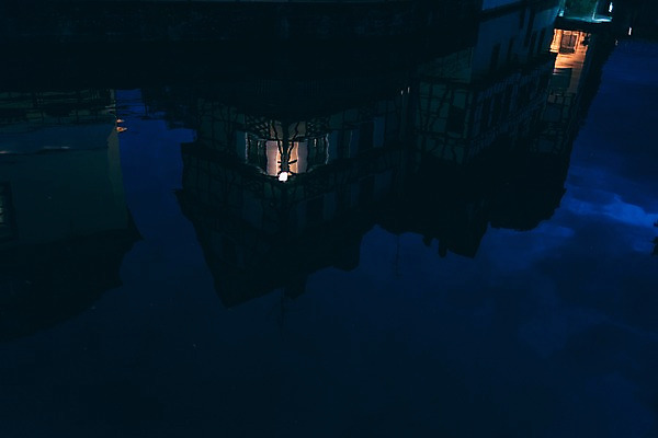 포토 JPG 유럽 야경 유럽풍경 사람없음 야외 건물 강 반사 스트라스부르 국내포토 건축물 나라 풍경 프랑스 야간 파일형식 풍경_경치