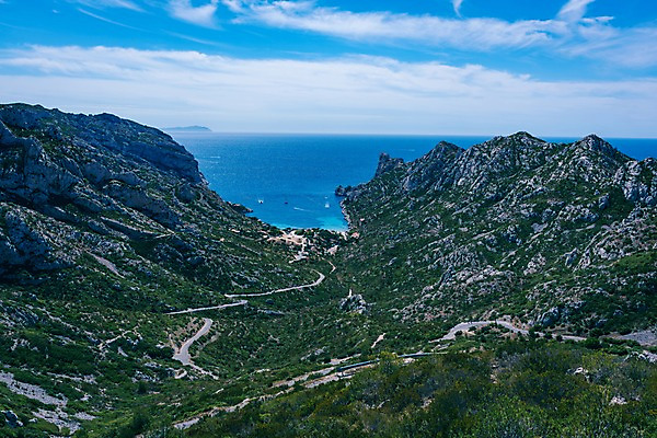 포토 JPG 주간 구름 유럽 바다 유럽풍경 하늘 풍경 사람없음 야외 여름 여름풍경 절벽 지중해 국내포토 자연요소 계절 나라 파일형식 여름_계절