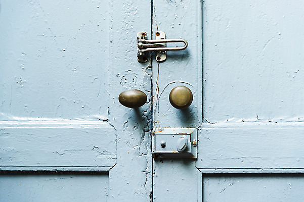 포토 JPG 해외이미지 디자인 백그라운드 건축양식 출입구 주택 사람없음 건물 목재 파란색 문 금속 수확 골동품 질감 복고 잠금 그런지 옛날 스타일 해외202004 해외포토 나무 건축물 건축 컬러 농업 재료 재질 보안 파일형식 이미지허브