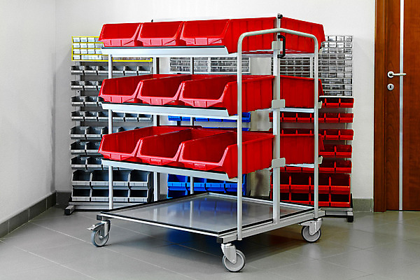 포토 JPG 해외이미지 벽 선반 종류 취미 사람없음 빨간색 파란색 세트 상자 컬러풀 상점 카트 쓰레기통 오픈 작업실 주식 플라스틱 창고 준비 객실 수납 나누기 물류 목록 신발장 줄서기 공급 해외202004 해외포토 컬러 가구 모션 재질 금융 수학 사칙연산 파일형식 이미지허브