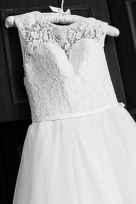 포토 JPG 해외이미지 모양 모델 1 전통 디자인 드레스 옷 여자 결혼 패턴 결혼식 휴가 실내 사랑 이벤트 사람없음 장식 숫자 유행 귀여움 상점 검은색 흰색 축하 직물 가운 고급 우아함 실크 심볼 오브젝트 질감 약혼 해외202004 해외포토 문자 감정 컬러 컨셉 무늬 사람 내부 약속 파일형식 이미지허브