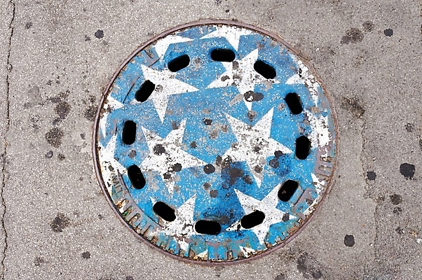 포토 JPG 해외이미지 별 도로 백그라운드 사람없음 물 금속 조약돌 원형 그리기 보행로 땅 철 오브젝트 마차 폭풍 시스템 창살 대야 부화 땅바닥 방법 폐수 하수 해외202004 해외포토 자연요소 도형 길 교통수단 교통시설 모션 재질 날씨 바닥 돌_바위 환경오염 파일형식 이미지허브