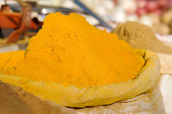 포토 JPG 해외이미지 전통 재료 자연 건조 건강 요리 동양인 사람없음 컬러풀 약 노란색 쌓기 신선 뜨거움 조미료 시장 맛 가루 인도인 허브 향신료 유기농 매움 아로마 향료 향 카레 아로마테라피 동쪽 흙더미 연소 마살라 이국적 강황 해외202004 해외포토 외국인 식물 웰빙 음식 컬러 컨셉 식재료 의학 모션 인종 흙 방향 생태계 향기 냄새 테라피 향미료 파일형식 더미 이미지허브