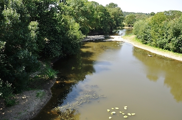 포토 JPG 해외이미지 전통 사람없음 야외 물 강 평화 시골 보트 해외202004 해외포토 자연요소 컨셉 배_교통 파일형식 이미지허브