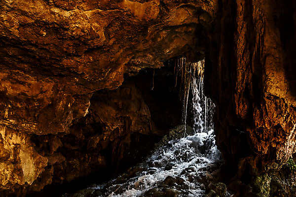 포토 JPG 해외이미지 유럽 아시아 종교 벽 건축양식 돌담 실내 사람없음 교회 믿음 환경 바위 역사 동굴 묘사 칠면조 천연기념물 신앙심 옛날 지질 지질학 파멸 해외202004 해외포토 교육 건축 감정 나라 컨셉 종교건축 조류 내부 건물 담장 돌_바위 파일형식 소멸 이미지허브