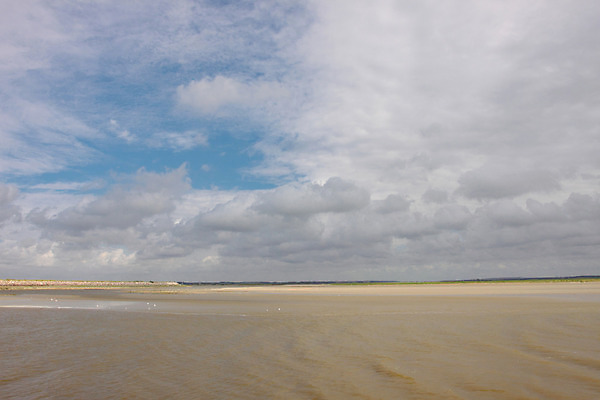 포토 JPG 해외이미지 구름 계절 모래 바다 여행 자연 하늘 휴가 휴식 따뜻함 풍경 사람없음 야외 물 여름 파란색 햇빛 태양 우주 맑음 뜨거움 휴양지 장면 내추럴 수평선 해외202004 해외포토 자연요소 컬러 컨셉 날씨 장소 생태계 파일형식 이미지허브