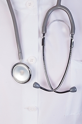 포토 JPG 해외이미지 직업 남자 행복 과학 백그라운드 유니폼 신체 청진기 넥타이 추상 건강 병원 사람 성인 사람없음 약 펜 건강관리 시험 의사 코트 흰색 기구 공구 업무 주머니 돌봄 해외202004 해외포토 잡화 옷 교육 감정 컬러 무늬 의학 의료기기 모션 관리 필기구 외투 의료진 도구 작업 파일형식 이미지허브