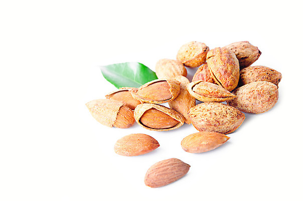 포토 JPG 해외이미지 음식 잎 과일 재료 건조 건강 씨앗 사람없음 초록색 갈색 노란색 견과류 껍질 흰색 알맹이 아몬드 개암나무 고립 해외202004 해외포토 나무 식물 컬러 파일형식 이미지허브