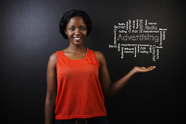 포토 JPG 해외이미지 학생 교육 선 백그라운드 컨셉 비즈니스 성공 한명 사람 성인 사무실 판매 검은색 교사 칠판 비즈니스우먼 자신감 발표 가르침 그리기 스케치 그림 분필 경영자 쇼 해결 해외202004 해외포토 직업 1 여자 감정 컬러 모션 미술 직장인 초크 리더 파일형식 이미지허브