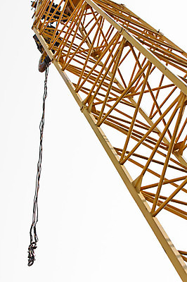 포토 JPG 해외이미지 주간 로우앵글 매달리기 사람없음 야외 중장비 타워크레인 해외202004 해외포토 자연요소 뷰포인트 모션 산업장비 기중기 파일형식 이미지허브