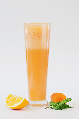 포토 JPG 해외이미지 오렌지 잔 실내 사람없음 당근 흰배경 건강식 스무디 디톡스 해외202004 해외포토 식기 음료 음식 백그라운드 과일 뿌리채소 건강 내부 흰색 파일형식 이미지허브