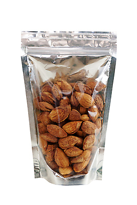 포토 JPG 해외이미지 길 음식 가방 포장 건강 씨앗 사람없음 갈색 쌓기 견과류 껍질 흰색 닫기 맛 자르기 은박지 유기농 잠금 날것 슛 아몬드 지퍼 흙더미 고립 채식주의자 많음 해외202004 해외포토 식물 웰빙 잡화 컬러 컨셉 모션 흙 보안 채식 파일형식 더미 이미지허브