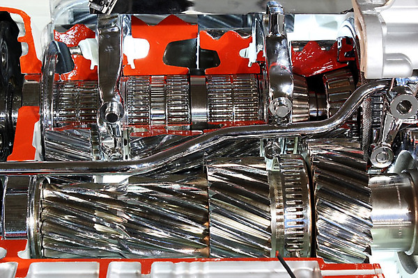 포토 JPG 해외이미지 부분 사람없음 힘 기계 장비 운전 오픈 철 전염 볼트 짐차 무거움 엔진 기어 모터 자동 철강 해외202004 해외포토 모션 자동차 공구 무게 질병 감염 파일형식 이미지허브