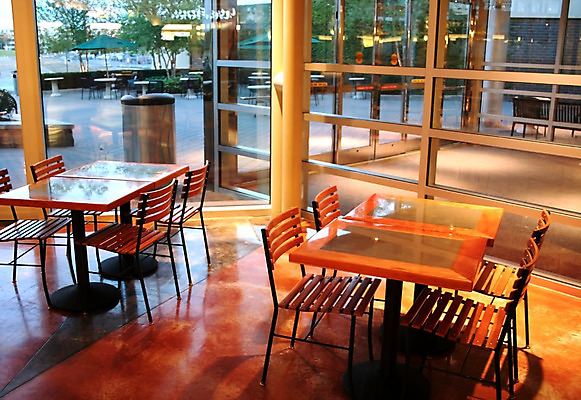 포토 JPG 해외이미지 그릇 의자 유리 탁자 실내 사람없음 내부 장식 세로 요식업 식당 와인 식사 저녁식사 직물 분위기 배열 가득함 준비 슛 기부 해외202004 해외포토 식기 산업 가구 컨셉 재질 주류 상점 파일형식 이미지허브