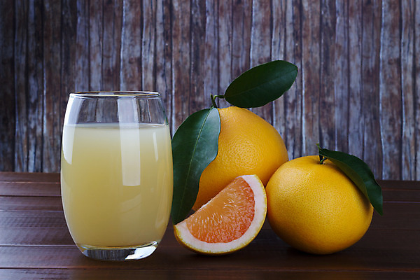 포토 JPG 해외이미지 계절 음료 조각 백그라운드 농업 다이어트 탁자 귤 건강 사람없음 파란색 노란색 활발 신선 달콤 아침식사 준비 상쾌 날것 숙성 신맛 채식주의자 디톡스 해외202004 해외포토 감정 산업 컬러 가구 컨셉 과일 식사 맛 채식 파일형식 이미지허브