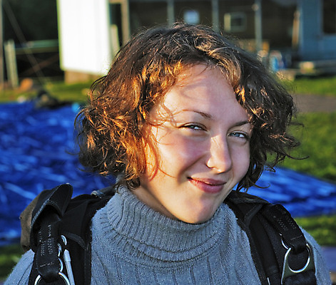 포토 JPG 해외이미지 백인 여자 날개 바람 날씨 한명 여름 파란색 어둠 침묵 일몰 벨트 던지기 공항 위험 속도 섬광 지원 해외202004 해외포토 자연요소 서양인 1 잡화 계절 컬러 컨셉 교통시설 모션 사람 노을 소리 파일형식 이미지허브