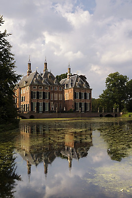 포토 JPG 해외이미지 나무 구름 공원 자연 주택 풍경 사람없음 건물 물 빛 반사 가을 연못 재산 네덜란드 잠금 기념물 흐림 천연기념물 해외202004 해외포토 자연요소 식물 건축물 계절 공공시설 유럽 날씨 금융 생태계 보안 파일형식 이미지허브