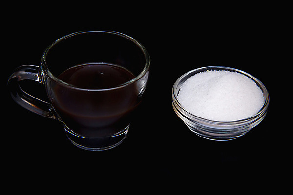 포토 JPG 해외이미지 전통 커피 음료 음식 백그라운드 겨울 재료 탁자 아침 콩 건강 사람없음 목재 컵 갈색 검은색 어둠 침묵 거품 카페 머그컵 흰색 신선 뜨거움 액체 닫기 달콤 맛 아침식사 설탕 굽기 컵받침 싱글 아로마 향 카푸치노 에스프레소 내추럴 고립 카페인 해외202004 해외포토 주간 나무 식기 계절 컬러 가구 컨셉 모션 곡류 상점 식사 소리 구이 받침대 파일형식 이미지허브