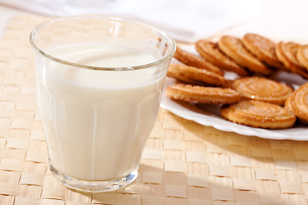 포토 JPG 해외이미지 음료 음식 디저트 건강 사람없음 쿠키 식사 우유 달콤 페스츄리 해외202004 해외포토 빵 유제품 맛 파일형식 이미지허브