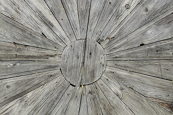 포토 JPG 해외이미지 나무 백그라운드 패턴 부분 자연 날씨 건조 사람없음 목재 문 회색 골동품 반지 소나무 원형 거친 센터 균열 자르기 묘사 질감 통나무 내추럴 방사형 수목 썩음 옛날 핵심 해외202004 해외포토 도형 식물 컬러 무늬 재료 장신구 모션 생태계 파일형식 이미지허브