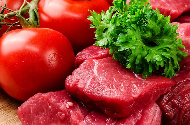 포토 JPG 해외이미지 음식 조각 백그라운드 재료 뼈 마늘 육류 돼지고기 스테이크 요리 사람없음 목재 빨간색 초록색 주방 소고기 흰색 신선 자르기 굽기 허브 허리 향신료 유기농 날것 후추 단백질 등심 생식 정육점 해외202004 해외포토 나무 식물 웰빙 컬러 채소 식재료 모션 서양음식 신체부위 상점 구이 영양소 향미료 파일형식 이미지허브