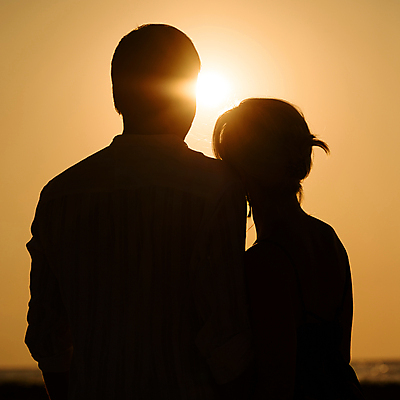 포토 JPG 해외이미지 커플 여자 남자 행복 실루엣 바다 포옹 휴가 함께함 성인 야외 두명 맑음 일몰 저녁 성인만 해외202004 해외포토 감정 컨셉 관계 안기 날씨 촬영기법 사람 노을 야간 파일형식 이미지허브