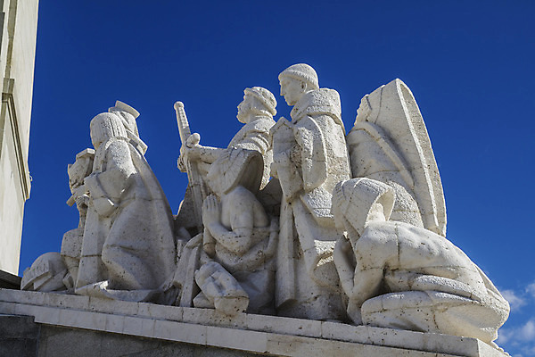 포토 JPG 해외이미지 손 기독교 종교 컨셉 관계 천사 함께함 창조 미술 사람없음 조각상 탑 검은색 성경 희망 터치 천주교 종 도움 영혼 스페인 구출 클래식 닫기 연결 집중 승진 돌봄 르네상스 마드리드 신앙심 헬프 해외202004 해외포토 건축물 감정 유럽 컬러 종교용품 모션 문화예술 신체부위 조형물 파일형식 이미지허브