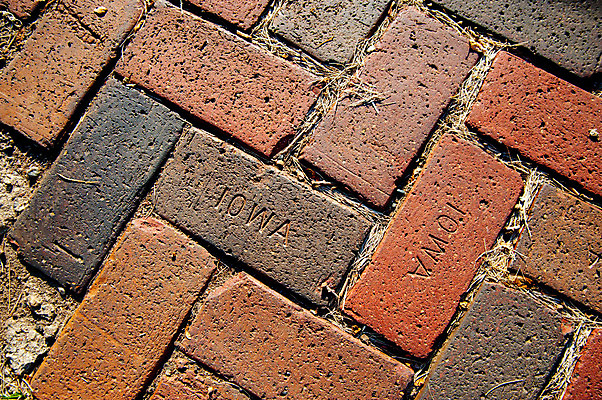 포토 JPG 해외이미지 나무 동물 구름 응시 문화 도로 여행 지도 배낭 자연 하늘 휴가 사랑 풍경 사람없음 야외 초록색 파란색 여행객 카메라 미국 일몰 바위 끝 상품 발사 배낭여행 대륙 시력 방문 동쪽 방법 백패커 해외202004 해외포토 자연요소 식물 시선 감정 길 컬러 북아메리카 가방 교통시설 사람 전자제품 노을 돌_바위 방향 생태계 파일형식 이미지허브