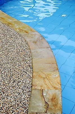 포토 JPG 해외이미지 스포츠 파도 사다리 난간 놀이 표면 휴가 휴식 주택 수영장 건강 안전 사람없음 야외 물 파란색 햇빛 계단 맑음 수영 스파 목욕 젖음 재산 휴양지 잔물결 철강 해외202004 해외포토 자연요소 물결 바다 컬러 컨셉 날씨 건물 금융 태양 청결 장소 도구 수상스포츠 파일형식 이미지허브