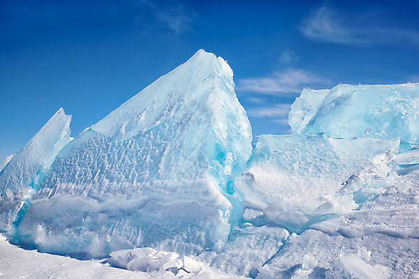 포토 JPG 해외이미지 구름 호수 겨울 자연 하늘 풍경 사람없음 야외 파란색 환경 얼음 추위 흰색 북극 빙하 러시아 내추럴 시베리아 해외202004 해외포토 자연요소 계절 유럽 컬러 극지방 생태계 파일형식 이미지허브