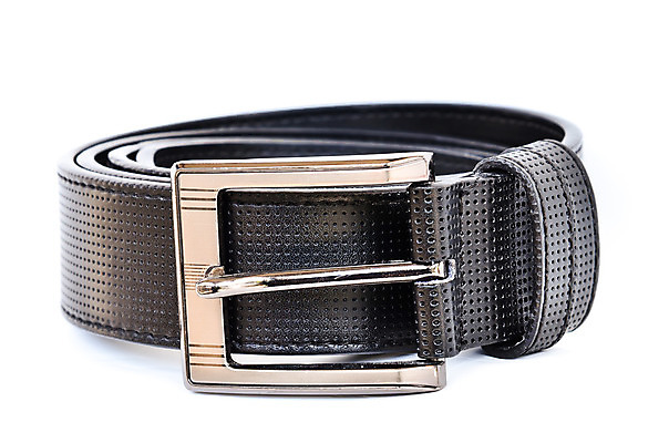 포토 JPG 해외이미지 스튜디오촬영 옷 남자 나선형 그림자 사람없음 한개 유행 금속 검은색 벨트 흰색 화려 우아함 은색 가죽 고립 스타일 해외202004 해외포토 1 잡화 컬러 컨셉 무늬 재질 실내 사람 파일형식 이미지허브