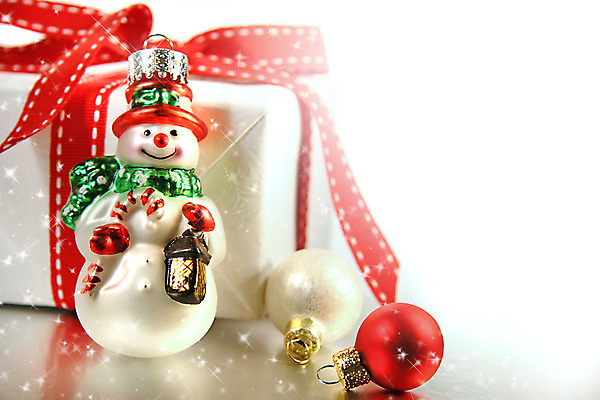 포토 JPG 해외이미지 전통 계절 행복 얼굴 백그라운드 크리스마스 겨울 눈사람 휴가 사람없음 장식 빨간색 축제 목도리 기쁨 추위 흰색 눈송이 닫기 12월 왼쪽 코 심플 부드러움 고립 노엘 해외202004 해외포토 잡화 기념일 감정 컬러 모션 눈_날씨 신체부위 감각 날짜 방향 파일형식 이미지허브