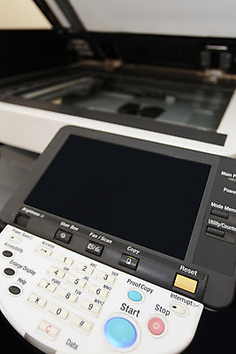 포토 JPG 해외이미지 종이 비즈니스 버튼 열쇠 사람없음 컴퓨터 사무실 디지털 스크린 기계 장비 키보드 업무 판넬 닫기 인쇄 시작 문서 전자 언론 팩스 제어 키패드 해외202004 해외포토 모션 전자제품 사무용품 작업 파일형식 이미지허브