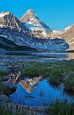 포토 JPG 해외이미지 호수 캐나다 자연 산 풍경 사람없음 반사 얼음 정상 빙하 웅장함 절정 로키산맥 해외202004 해외포토 자연요소 북아메리카 생태계 파일형식 이미지허브
