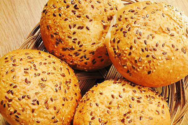 포토 JPG 해외이미지 음식 백그라운드 패스트푸드 샌드위치 씨앗 사람없음 목재 농작물 바구니 빵집 껍질 햄버거 흰색 신선 아침식사 굽기 부드러움 깨 덩어리 프랑스어 고립 번 해외202004 해외포토 나무 식물 문자 빵 컬러 농업 식재료 재료 상점 식사 조미료 감각 인스턴트 구이 파일형식 이미지허브