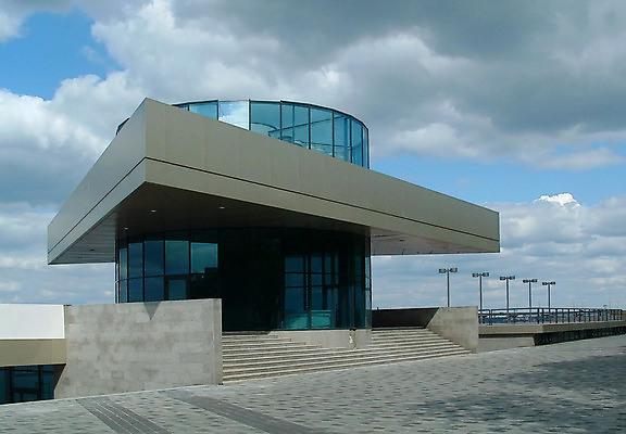 포토 JPG 해외이미지 구름 디자인 외관 산업 선 돈 회사 비즈니스 건축양식 하늘 부동산 새로움 악수 주택 이야기 외벽 풍경 사람없음 건물 여름 파란색 반짝임 사무실 어둠 힘 흰색 등불 기둥 원형 재산 삼각형 큼 땅 맨션 타일 정사각형 비닐 단계 혼자 스타일 해외202004 해외포토 자연요소 도형 건축물 계절 건축 벽 컬러 컨셉 모션 재질 조명 손짓 금융 크기 파일형식 이미지허브