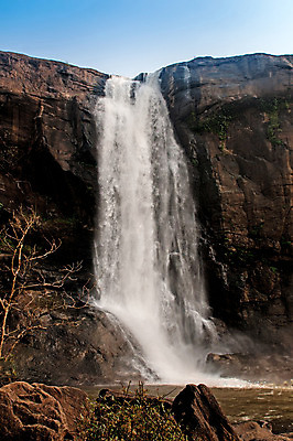 포토 JPG 해외이미지 계절 공원 잎 자연 풍경 사람없음 야외 초록색 물 여름 빛 강 햇빛 태양 평화 환경 봄 폭포 젖음 흐름 가을 바위 신선 개울 떨어짐 숲 내추럴 보헤미아 케랄라주 파라다이스 해외202004 해외포토 자연요소 식물 공공시설 컬러 컨셉 돌_바위 인도_나라 생태계 파일형식 이미지허브