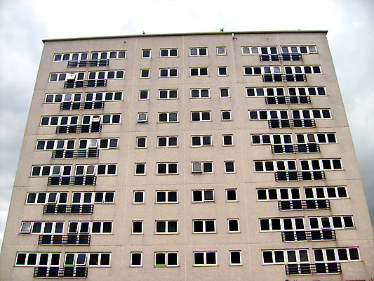 포토 JPG 해외이미지 외관 건축양식 창문 교실 아파트 주택 사람없음 야외 도시풍경 탑 블록 회색 도시 큼 가난 상승 개발 소셜 해외202004 해외포토 건축물 교육 건축 컬러 컨셉 학교 풍경 건물 크기 파일형식 이미지허브