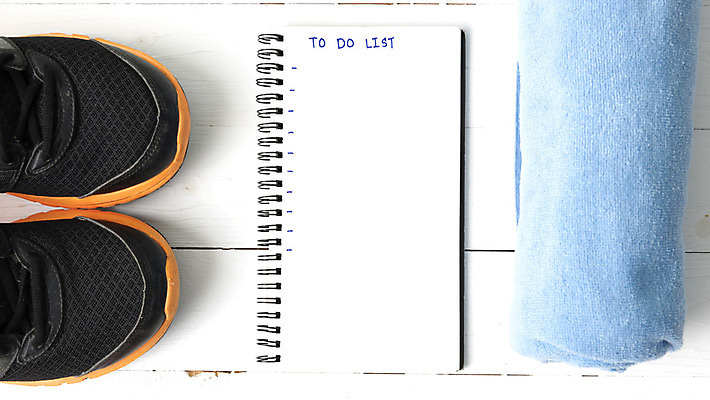 포토 JPG 해외이미지 라이프스타일 운동화 다이어트 건강 사람없음 수건 운동 건강관리 계획 스프링노트 리스트 해외202004 투두리스트 해외포토 신발 컨셉 관리 생활 위생용품 공책 파일형식 이미지허브