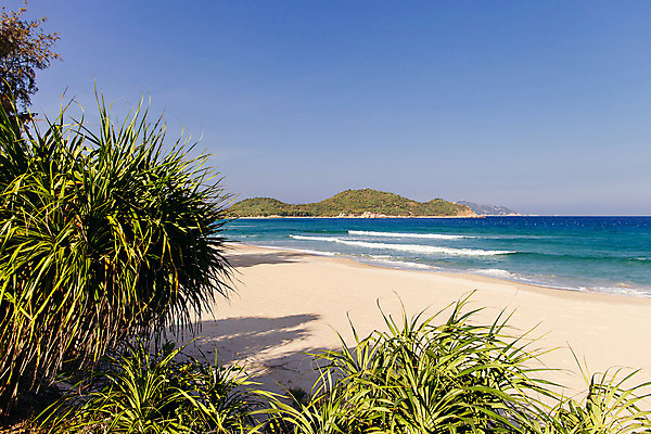 포토 JPG 해외이미지 구름 모래 바다 섬 여행 백그라운드 자연 하늘 휴가 풍경 사람없음 물 여름 파란색 침묵 그림 각도 베트남 로스앤젤레스 다도해 베네수엘라 이국적 터키석 파나마 해외202004 해외포토 자연요소 계절 컬러 동남아시아 미국 소리 남아메리카 보석 생태계 파일형식 이미지허브